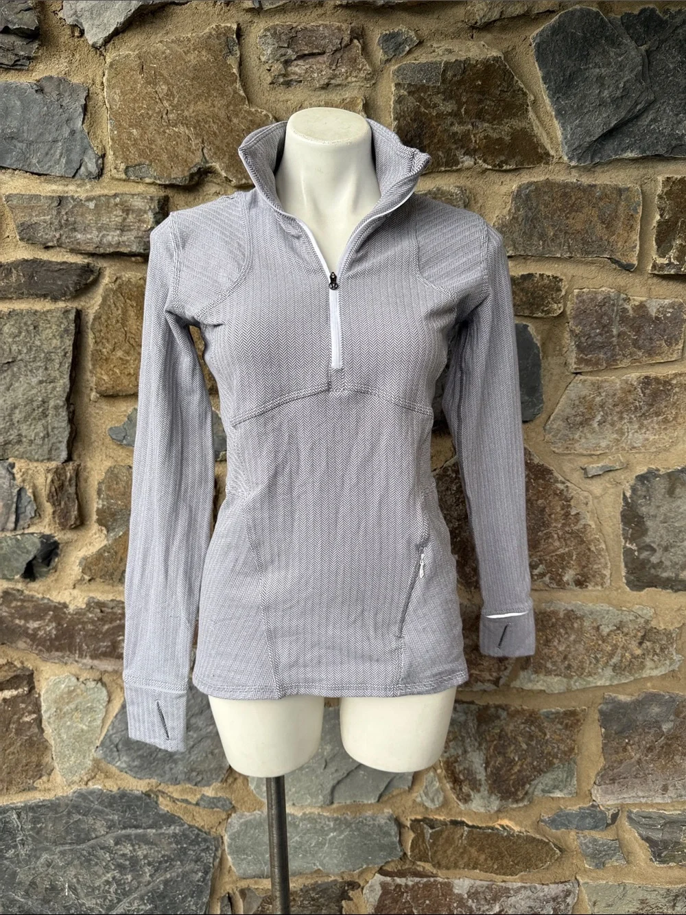 Lululemon Kanto Catch Me 1/2 Zip in Heathered Herringbone/White Slate Size 8